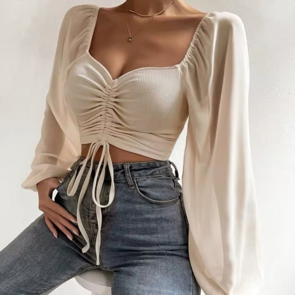 Romantic Cream Ruched Crop Top with Balloon Sleeves Sweetheart‎ Neckline